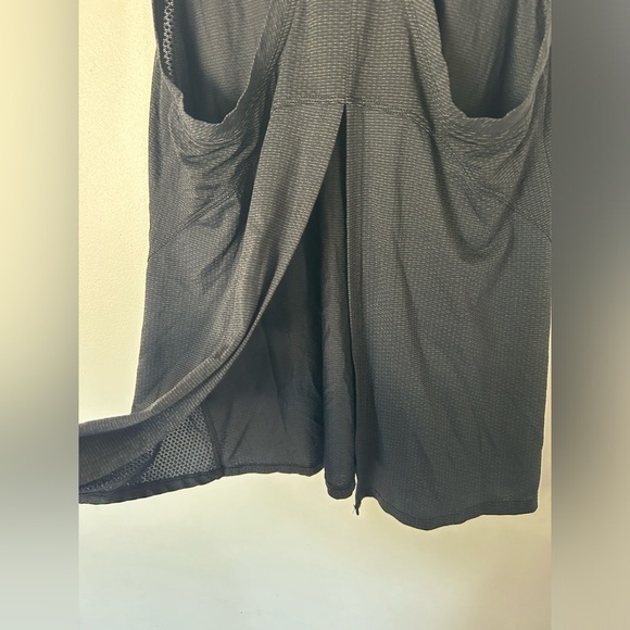 Black Lululemon Silverescent Open Back Tank - Picture 6 of 7